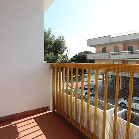 Happy House Apartment Villa Rosa Di Martinsicuro Exterior photo