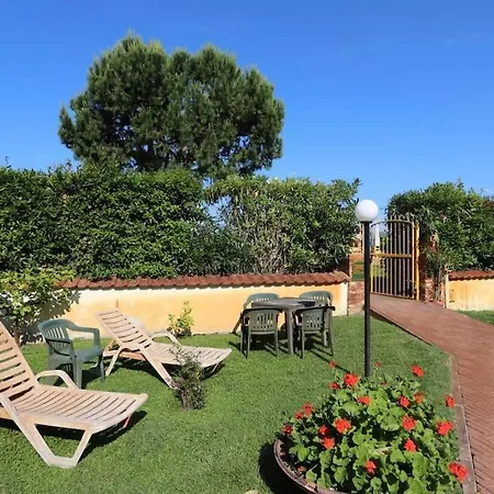 Happy House Apartment Villa Rosa Di Martinsicuro Exterior photo